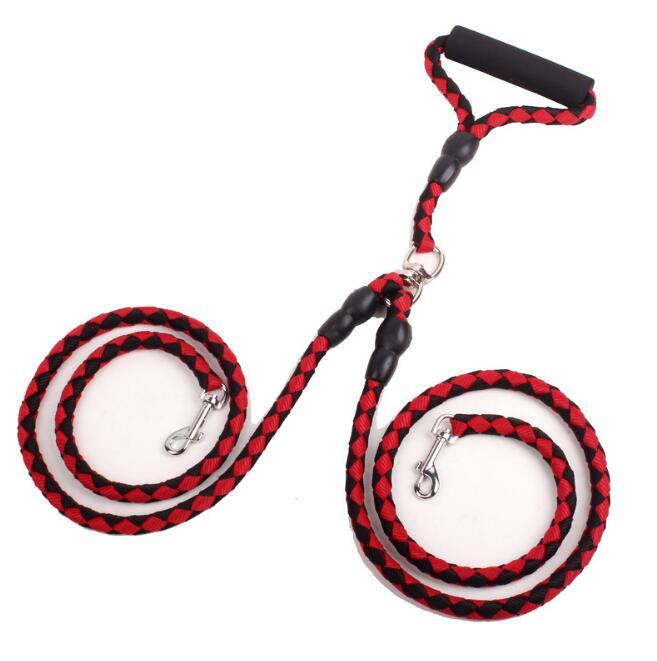 Handle Two Dogs Effortlessly with This Double-Ended Traction Rope